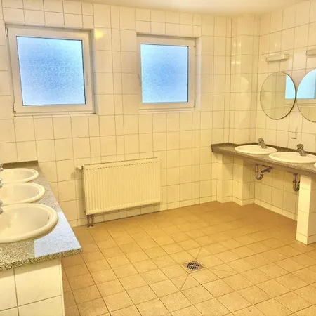 Dom wakacyjny Kleine Holzhuette